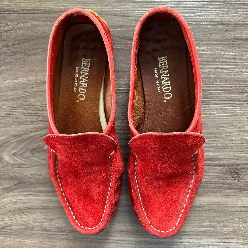 Guidabene by BERNARDO Suede Loafers Red Driving Shoes Size 7N